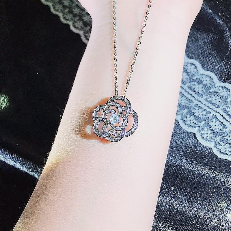 BowLift | Rose Rhinestone Bracelet and Necklace