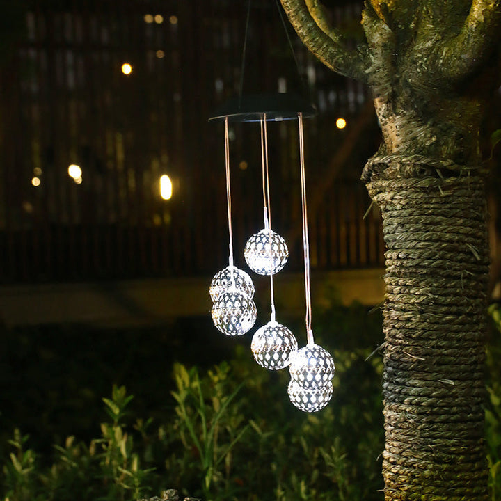 BowLift | Solar Wind Chime Outdoor Light