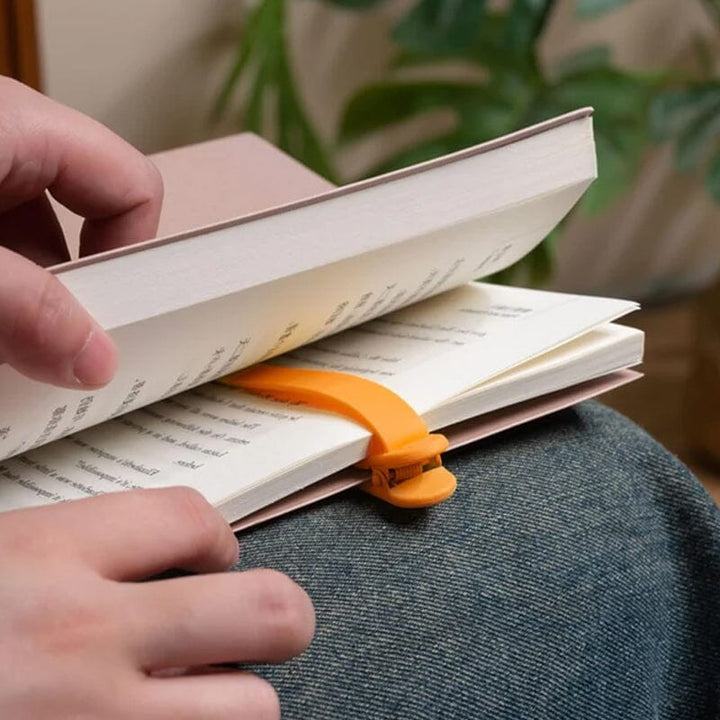BowLift | Bookmark made of silicone