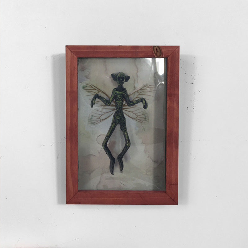 BowLift | Mysterious Mummified Fairy in Frame
