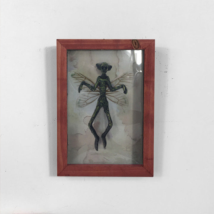 BowLift | Mysterious Mummified Fairy in Frame