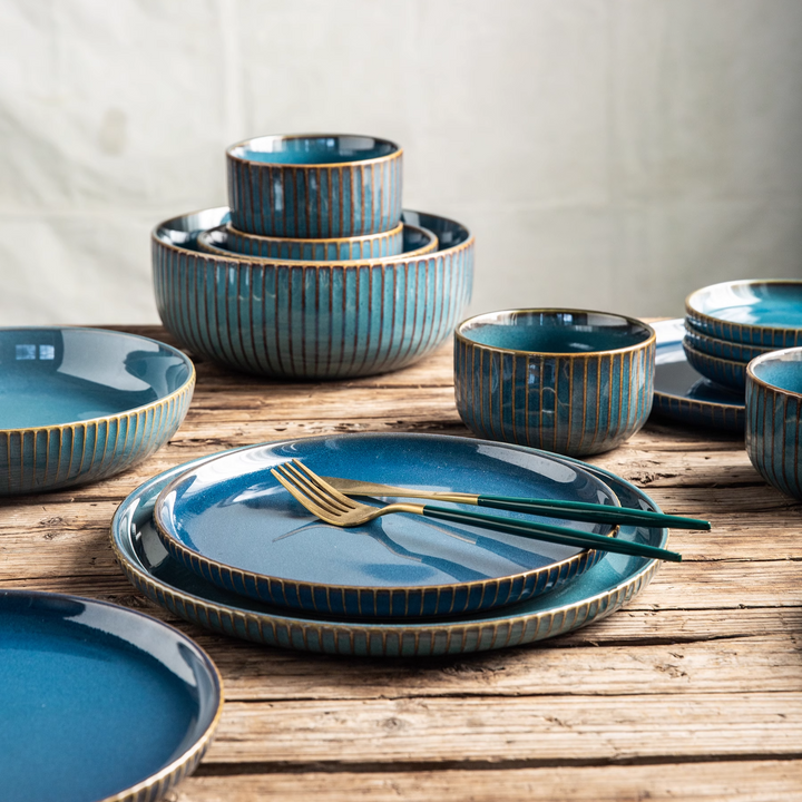 Anatoli 12-Piece Dinnerware Set Bowlift