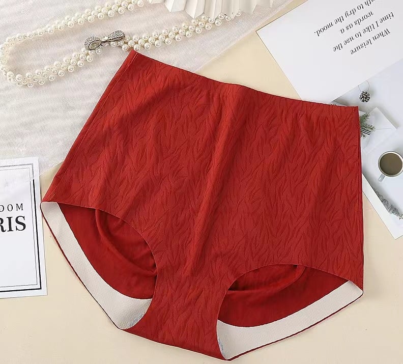 BowLift | Female high waisted non marking nude panties