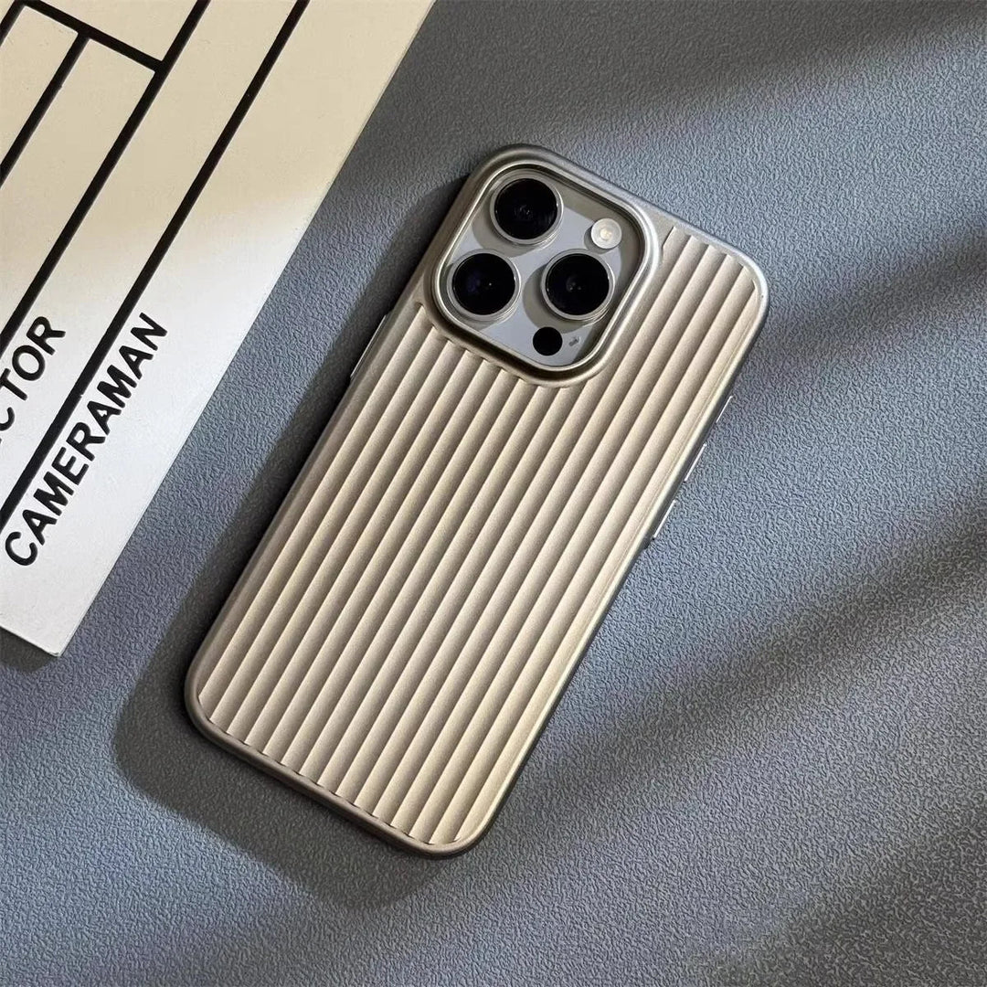 NoviroaShield | Ultra-thin shockproof phone case with drop protection | Bowlift
