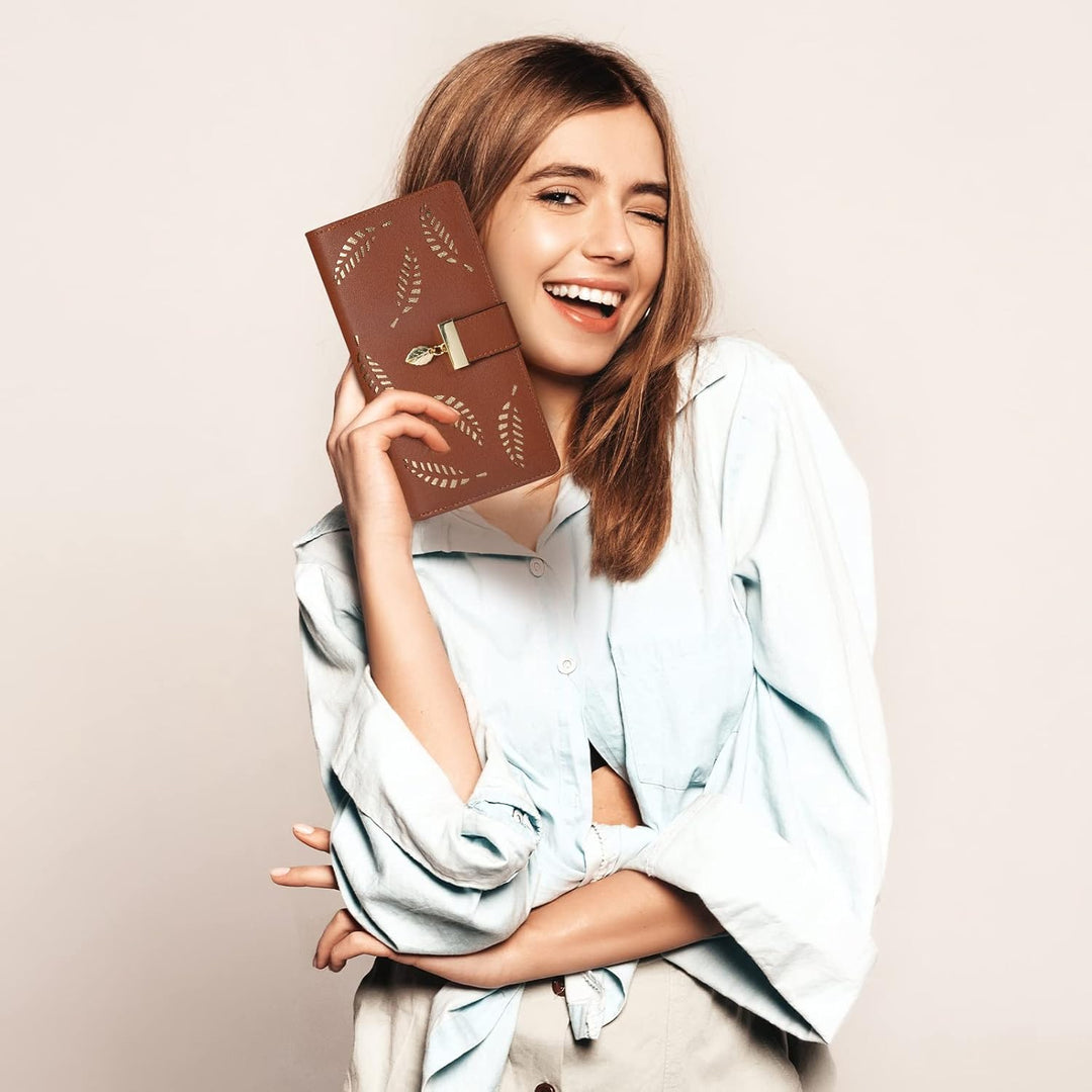 Stylish Leather Wallet for Women Bowlift