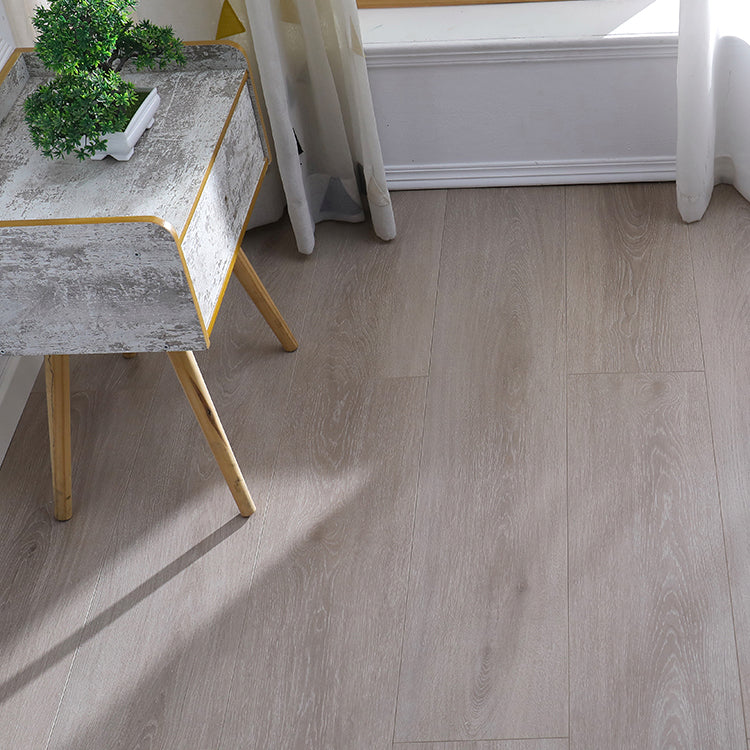 BowLift | Contemporary Laminate Flooring Light Color Wood Laminate Flooring