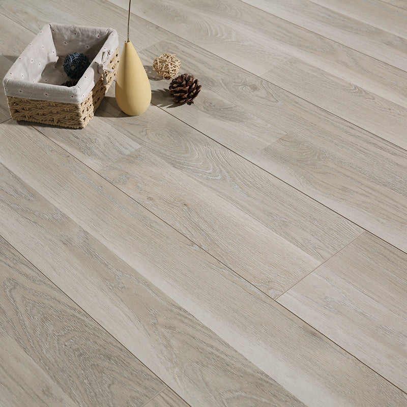 BowLift | Contemporary Laminate Flooring Light Color Wood Laminate Flooring