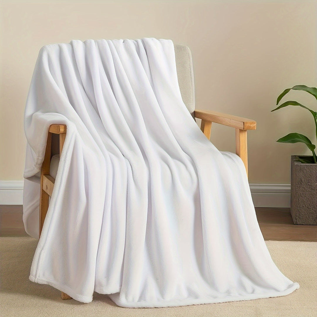 UltraSoft Fleece Blanket – Luxury Reversible for Every Season Bowlift