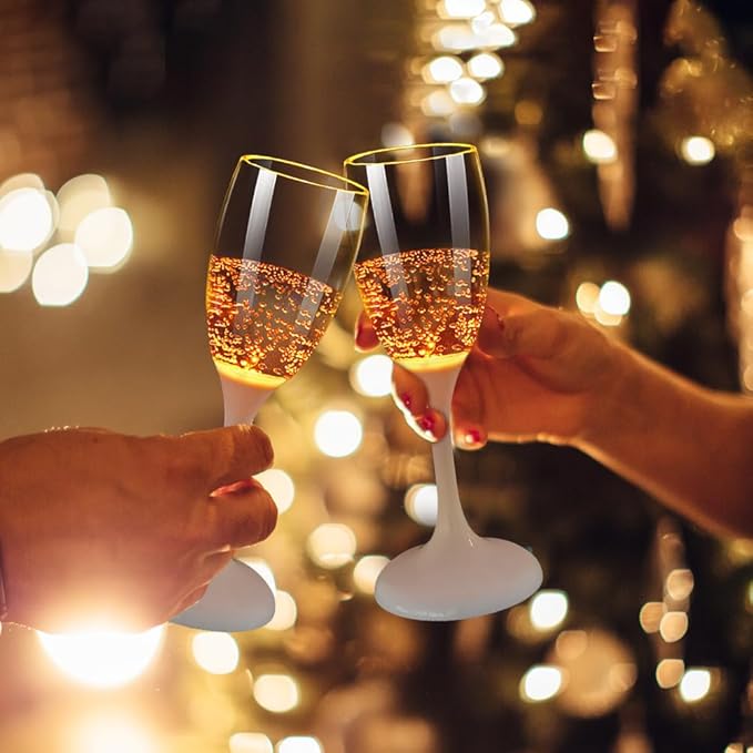 BowLift | Bright Champagne Glass