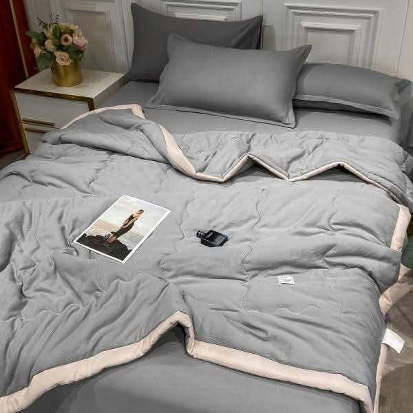 BowLift | ComfyLux - Premium Lightweight Blanket