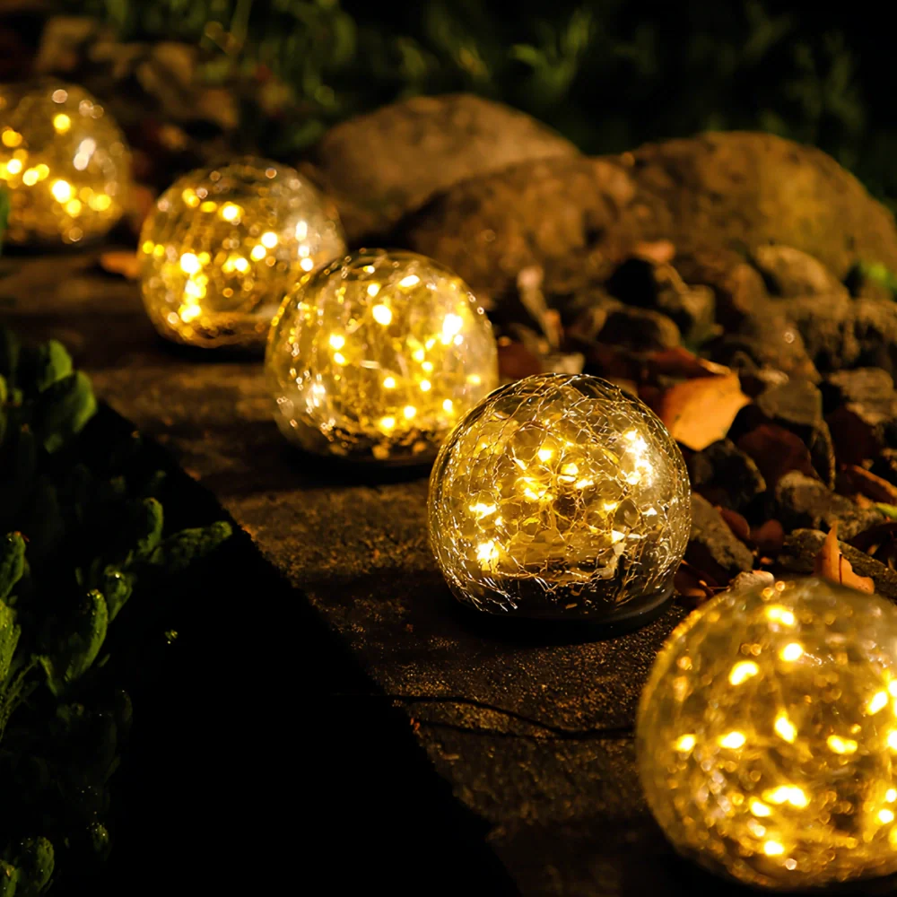 BowLift | SolarGlobe Garden Light