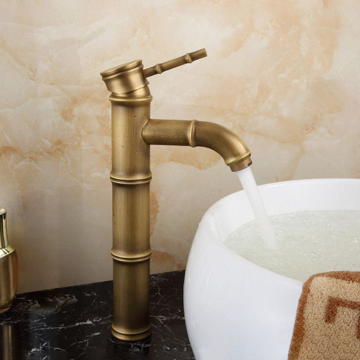 BowLift | Farmhouse Brass Bathroom Faucet With Lever Handle Single Hole Sink Faucet