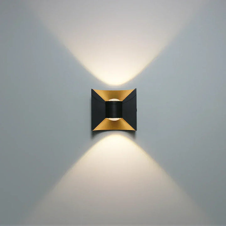 BowLift | Light guard in front of your door