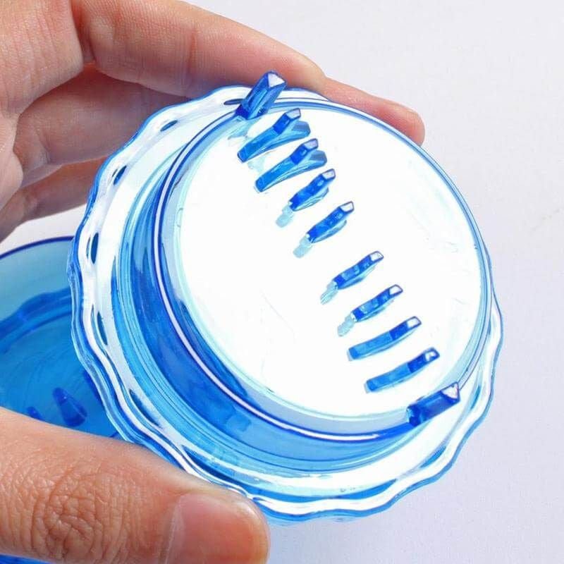 BowLift | Manual Mini Garlic Crusher