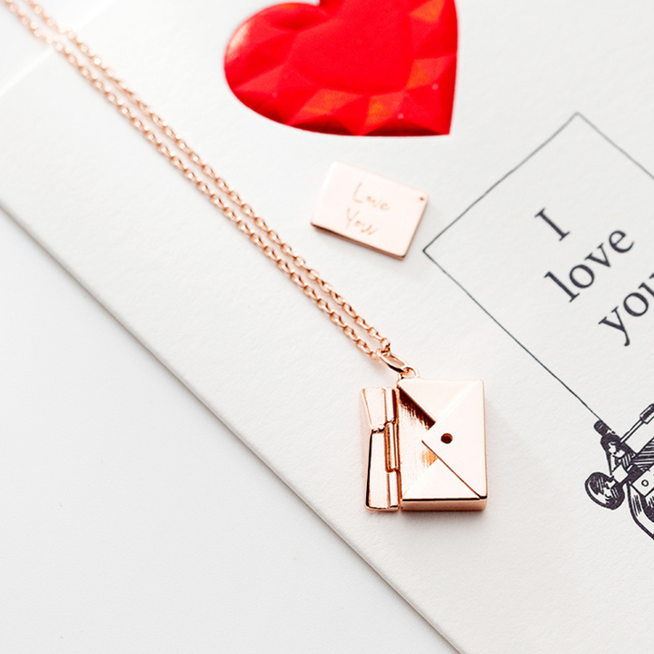 BowLift | Wrap Necklace made of Titanium Steel
