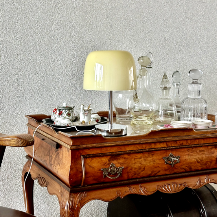 ÉclatSerein – Scandinavian Glass Pendant Light for Atmosphere Bowlift