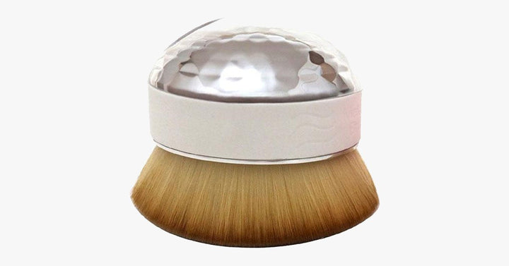 BowLift | Easy-to-use Palm Oval Brush for perfect blending of makeup