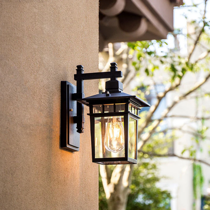BowLift | Black Outdoor Wall Lamp