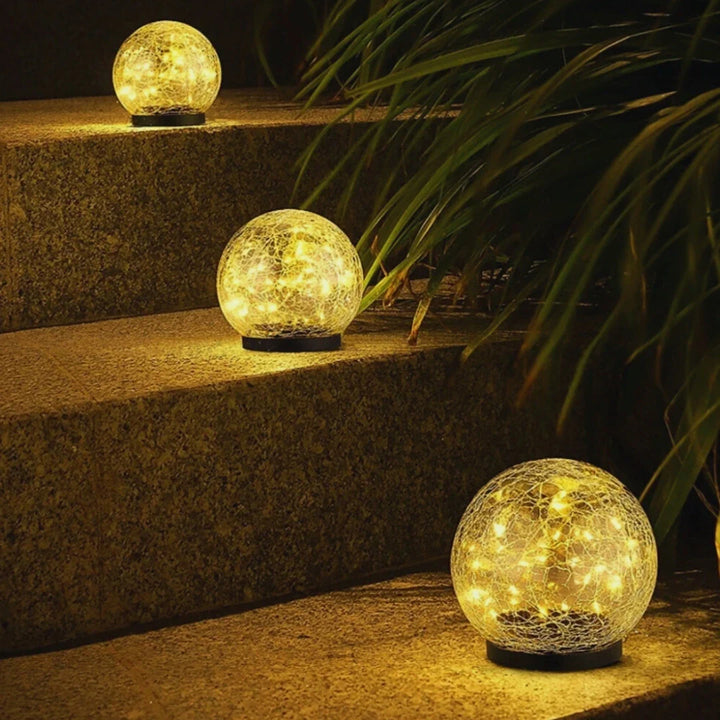 BowLift | SolarGlobe Garden Light