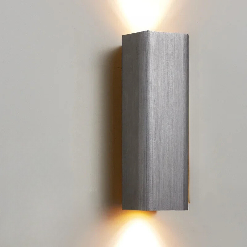 LumiGlow - Stylish LED Wall Lamp with Warm and Cool Light | Bowlift