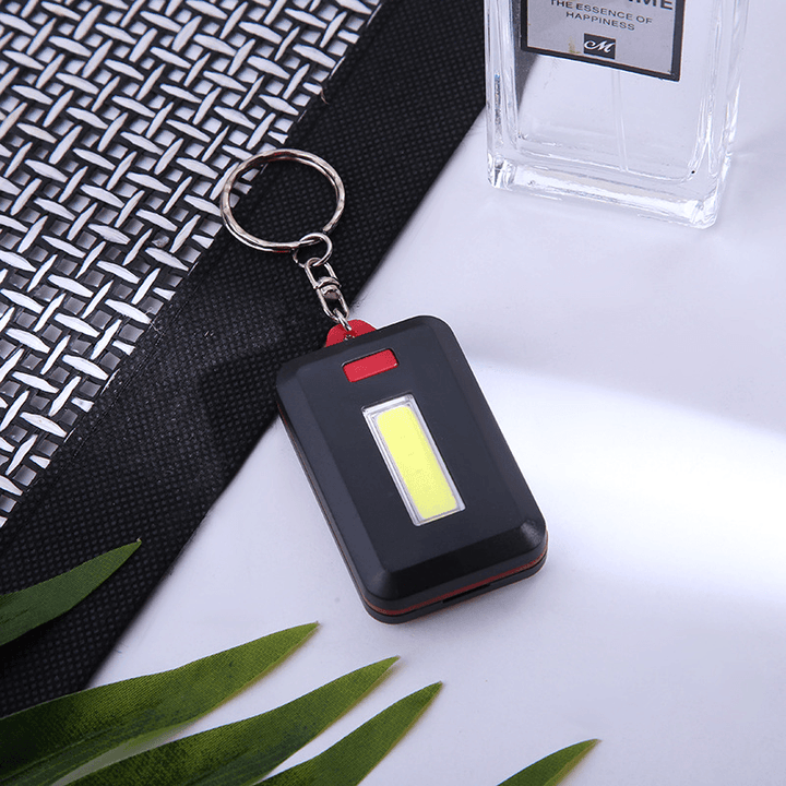 BowLift | Mini LED Flashlight Keychain