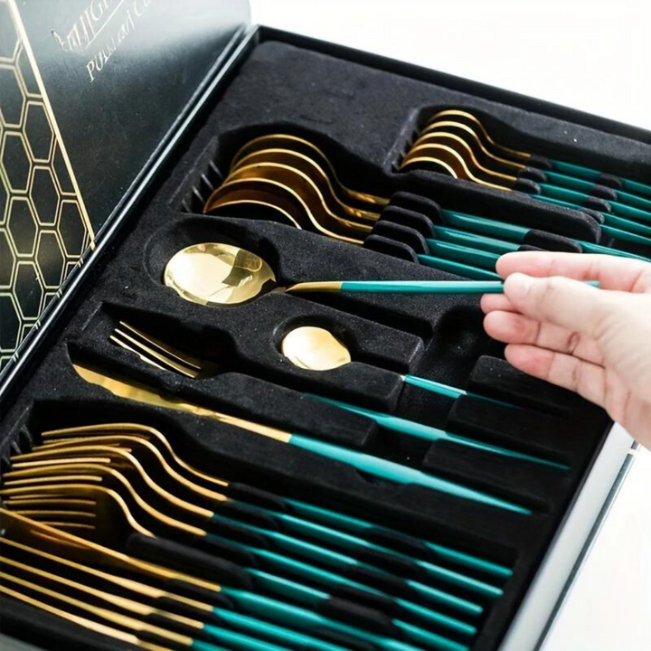 BowLift | Golden Cutlery Set Luxury – 24-Piece For Stylish Dining Experience