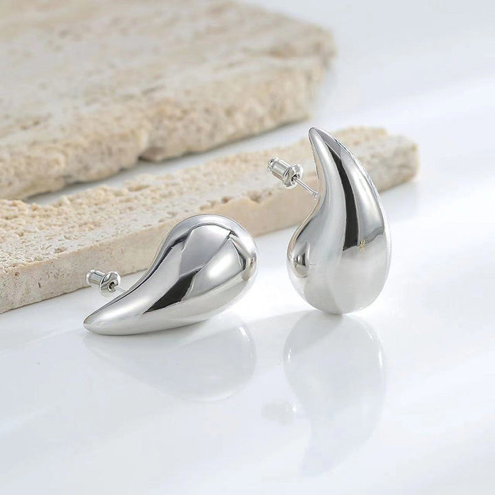 BowLift | Simple Water Drop Earrings