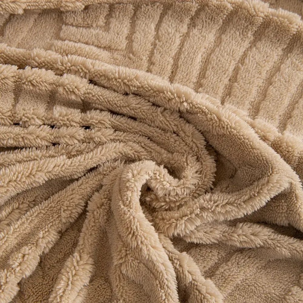 BowLift | Herringbone Leaf Design Fleece Sofa Cover