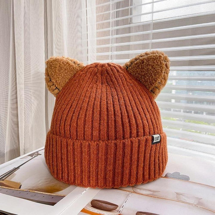 BowLift | Kattenoor Winter Hat CosyCharm – Soft knitted hat for women with playful appearance