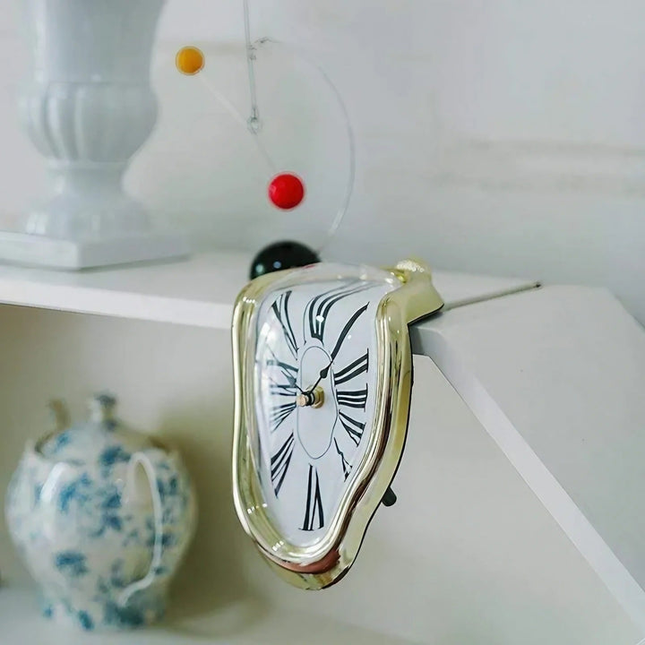 BowLift | Melting Time Warp Clock