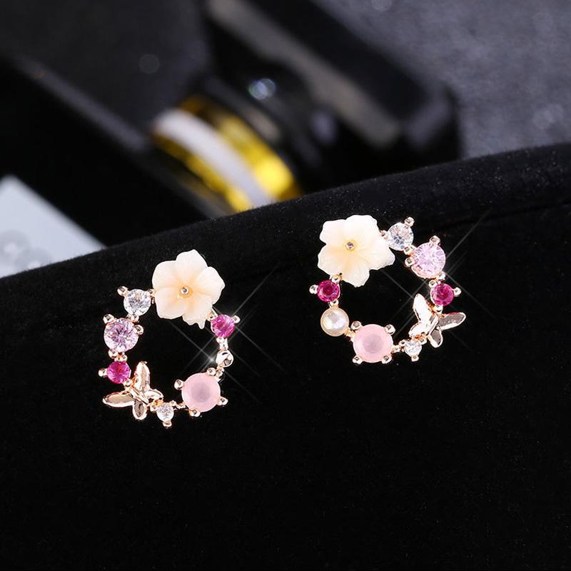 BowLift | Flower Pearl Earrings