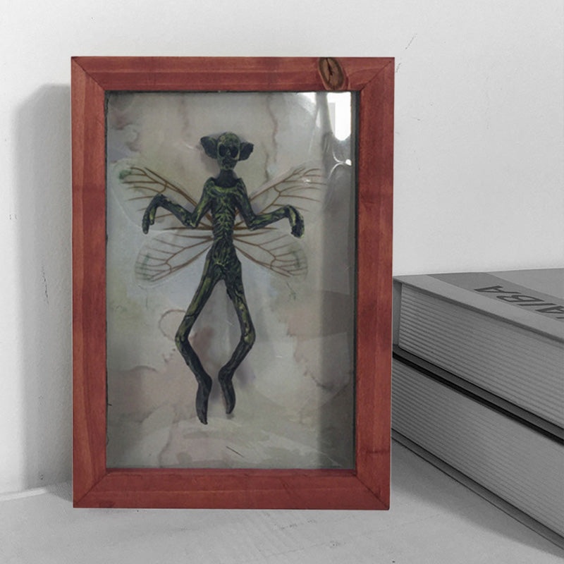 BowLift | Mysterious Mummified Fairy in Frame
