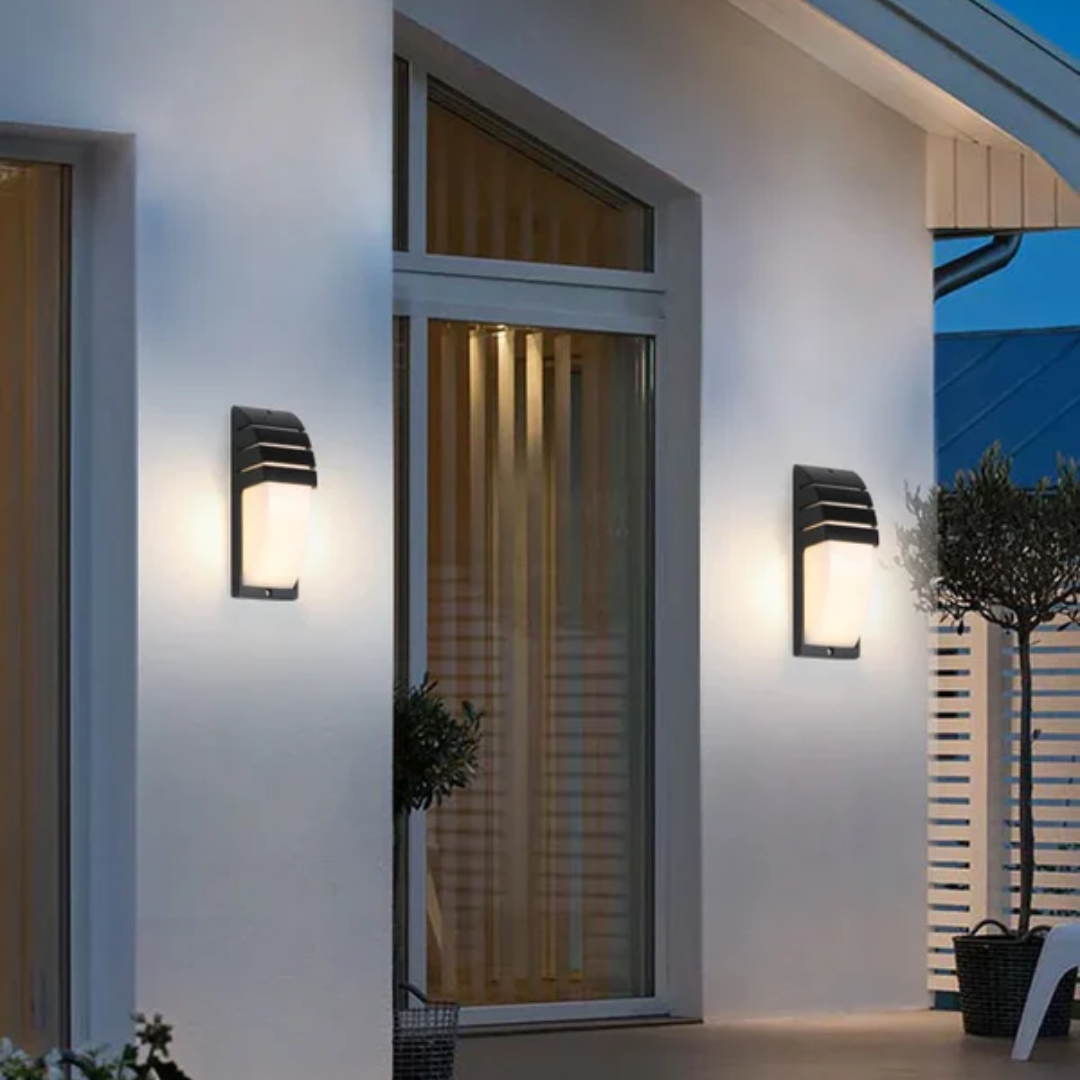 BowLift | Outdoor Wall Lamp With Sensor
