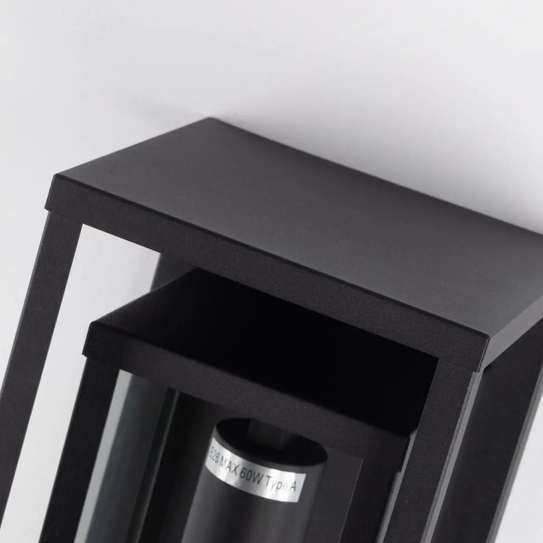 BowLift | LuxaSconce | Wall light made of glass for outdoor use
