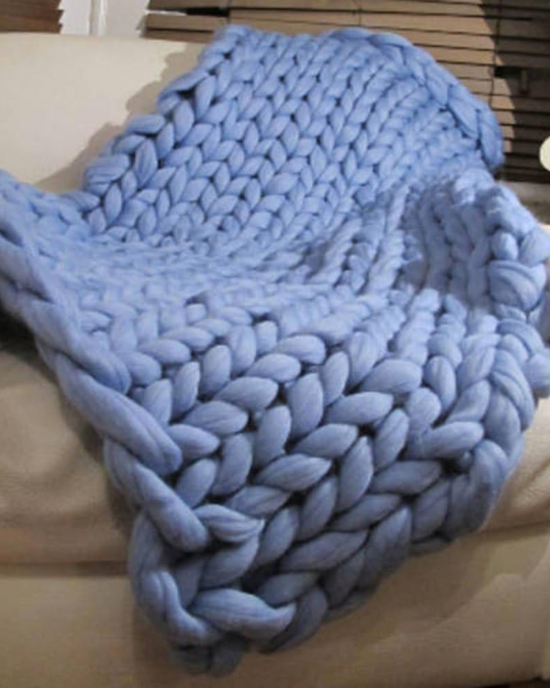BowLift | Knitted Asymmetrical Women's Sweater