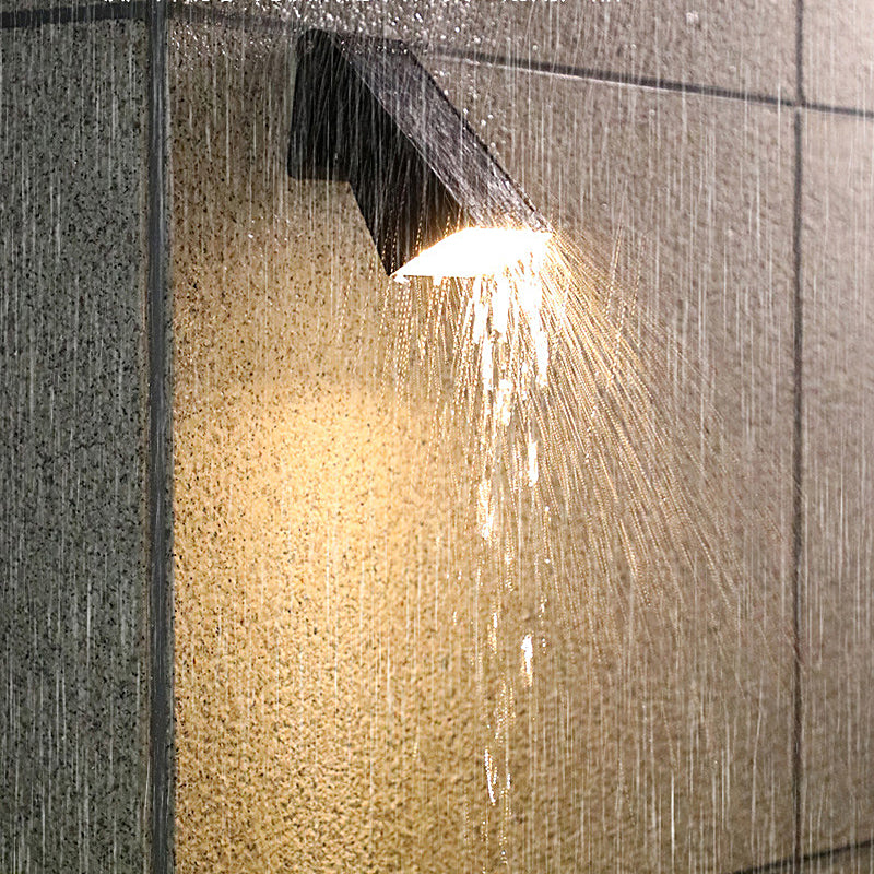 BowLift | Outdoor Solar Wall Light with Adjustable Angle