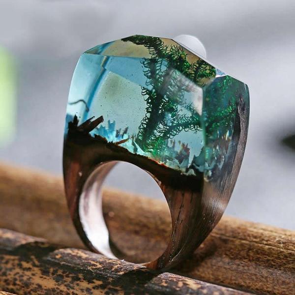 Quanta - Underwater Plants Resin Ring | Bowlift