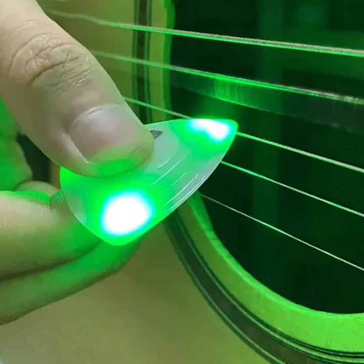 BowLift | Light Up Guitar Plectrum