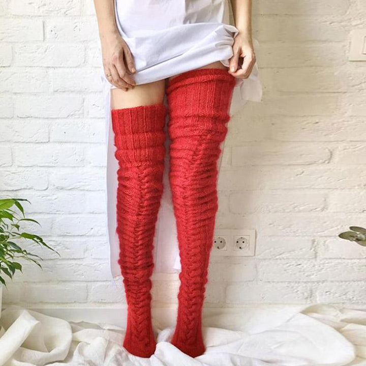 Hand-knit winter socks | Bowlift