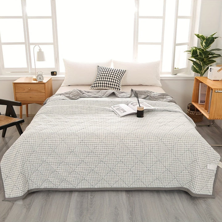 BowLift | Elegant Preppy Plaid Summer Blanket for Cool Nights