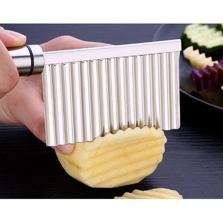 Effortless Wave Cut Knife Bowlift