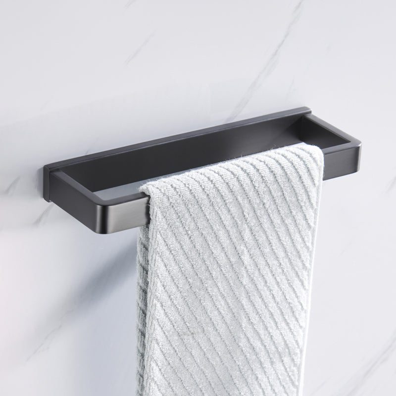 BowLift | Gray 5-piece modern bathroom accessory set made of stainless steel