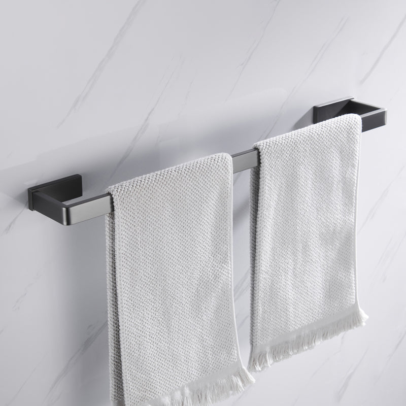 BowLift | Gray 5-piece modern bathroom accessory set made of stainless steel