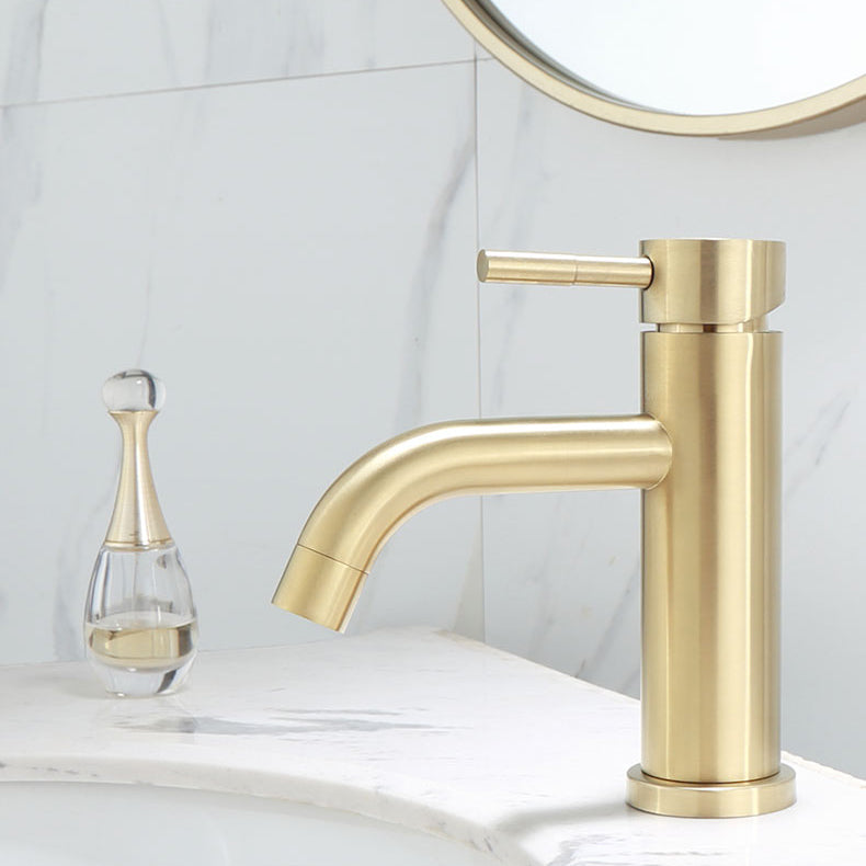 BowLift | Deck Mounted Roman Tub Faucet Low Arc Tub Faucet Set in Gold