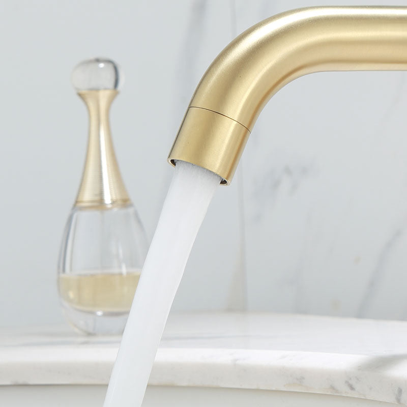 BowLift | Deck Mounted Roman Tub Faucet Low Arc Tub Faucet Set in Gold