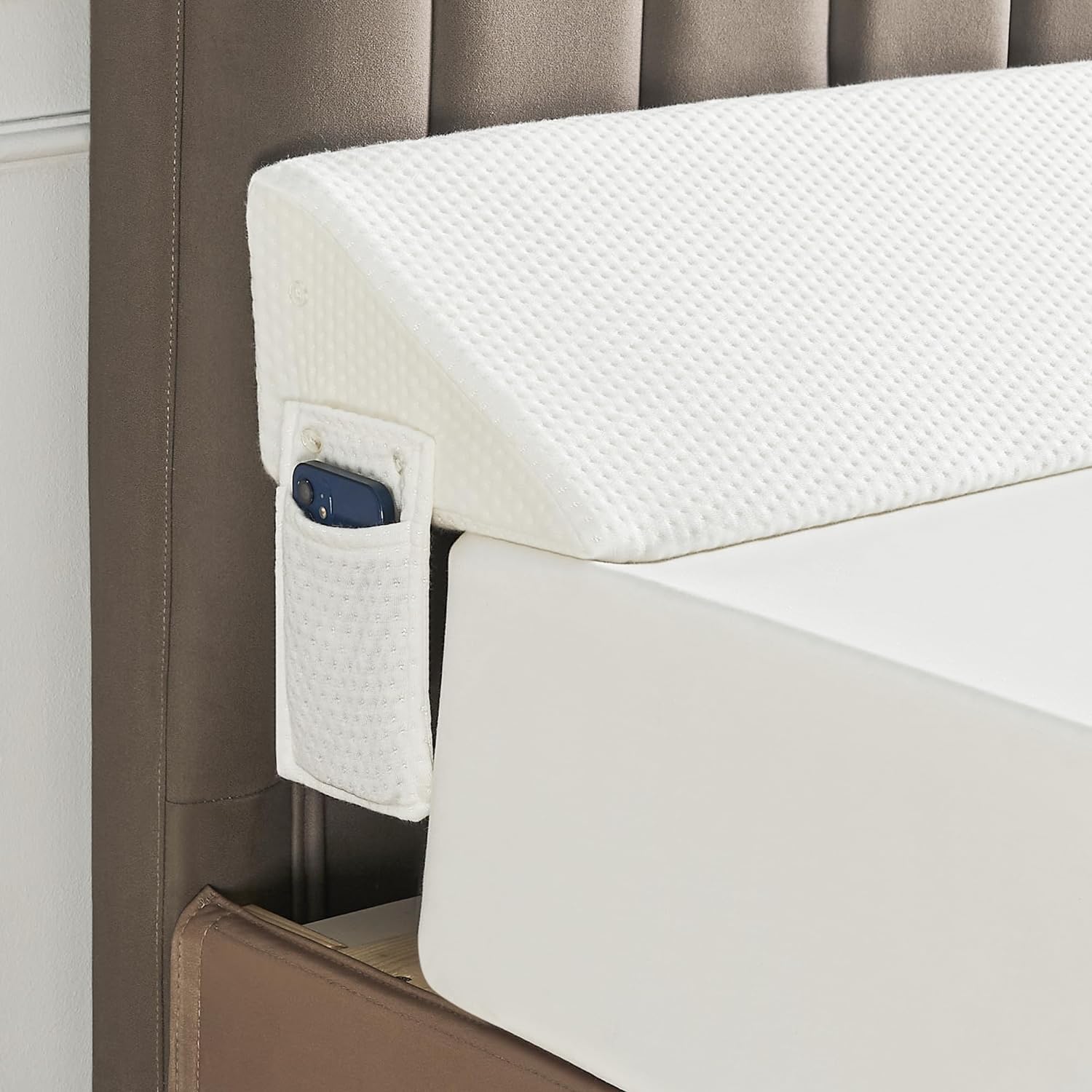 BowLift | Gap Filler Wedge Pillow | Adjustable Height, Compact Design & Ideal for Twin, Queen, King Beds and Sofas