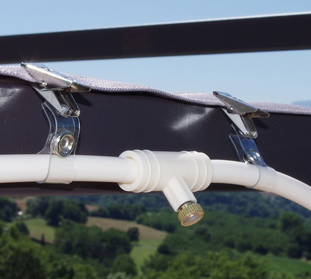 BowLift | Spray irrigation system – Water hose with spray nozzles for refreshing cooling in the garden