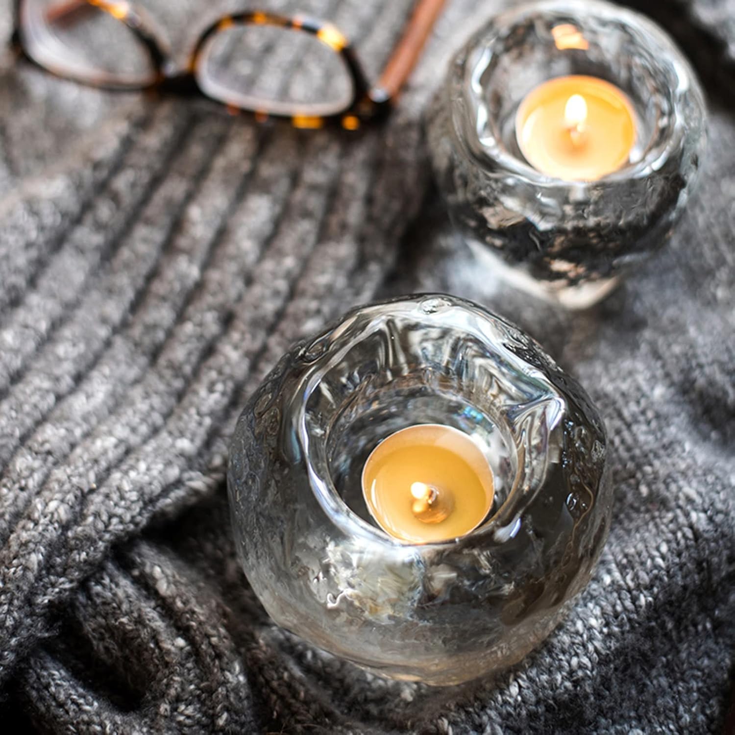 BowLift | Glass Tealight Holder – Decorative Candle Holder made of Clear Glass for Cozy Lighting