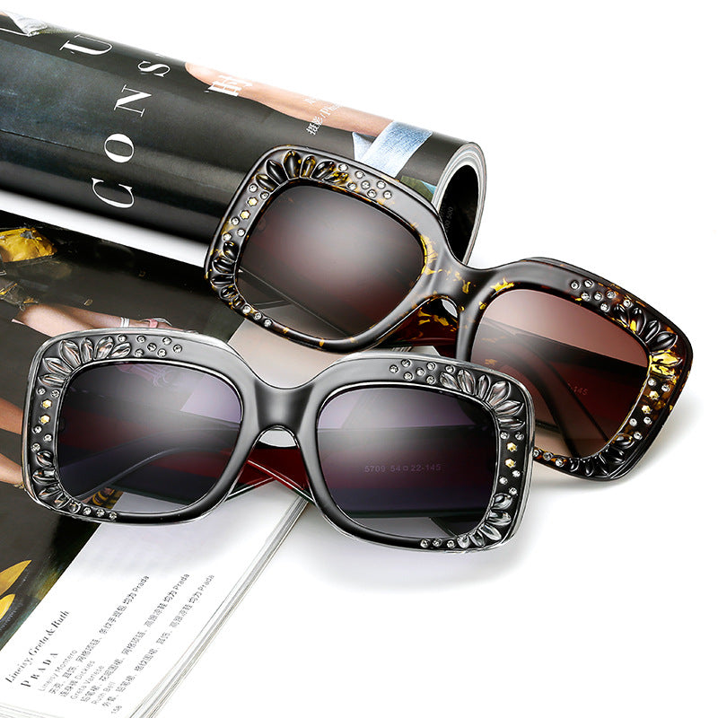 Ladies oversized fashionable sunglasses with sparkling embellishments Bowlift