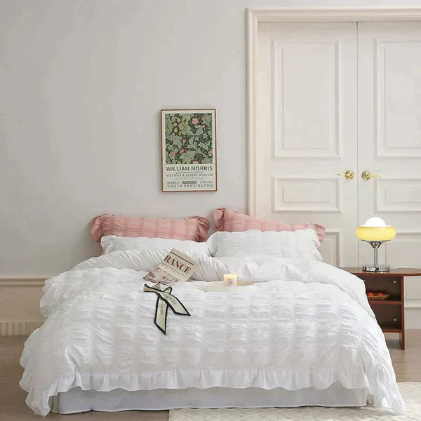 Icy Seersucker Summer Cool Quilt Lace 4-piece Set | Bowlift